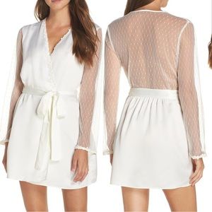 Flora Nikrooz Showstopper Robe